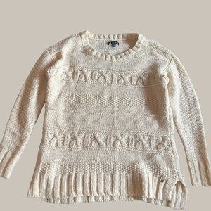 American Eagle Outfitters Sweater